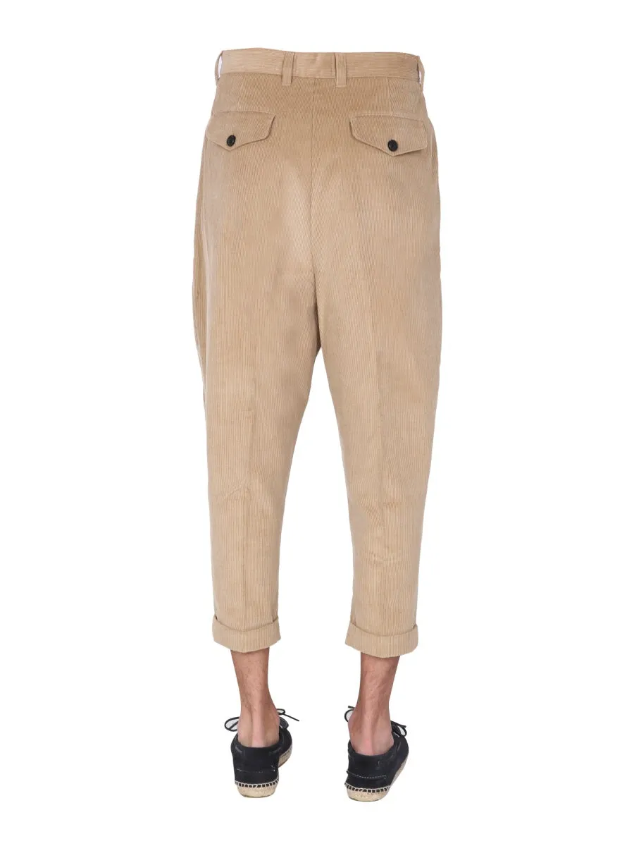 AMI Carrot-Leg Cropped Chino Pants