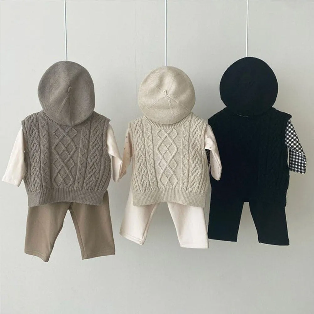 Cable Knit Sweater Vest