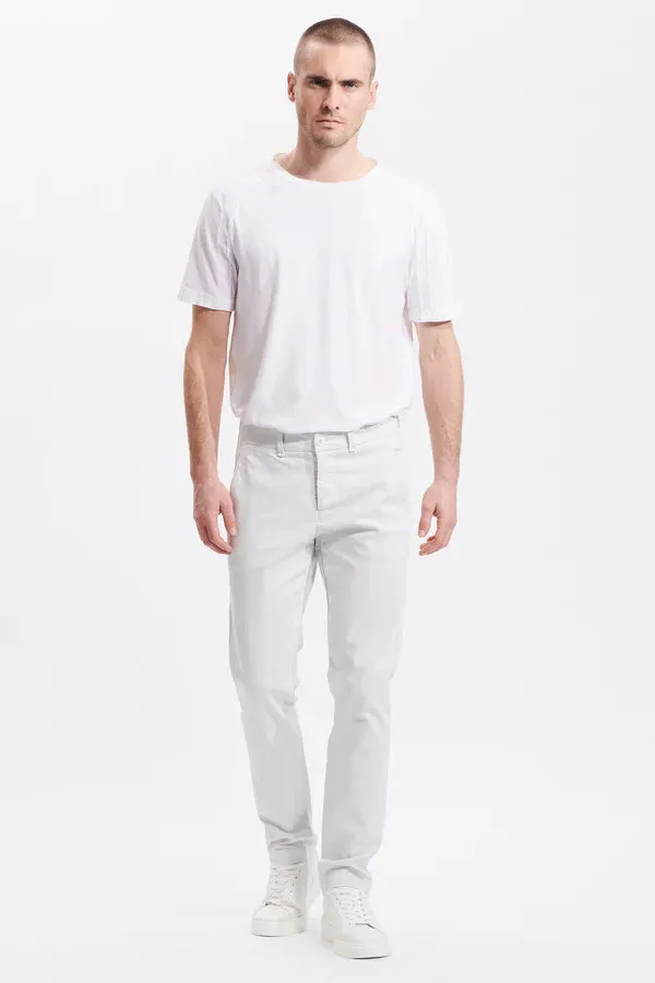 Regular-fit chino trousers in stretch cotton - Ice